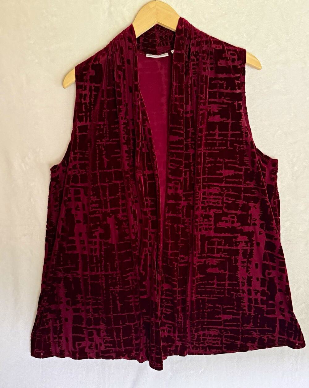 Susan Graver Women’s M Burgundy Burnout Velvet Open Front Draped Vest USA